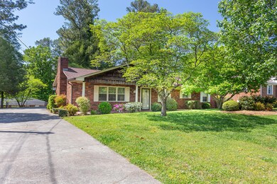 2319 Wolfe Dr NW, Cleveland, TN 37311 - photo 2