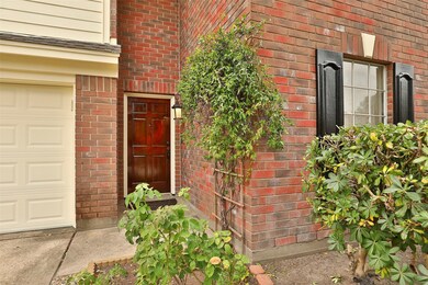 8803 Woodcamp Dr, Houston, TX 77088 - photo 2