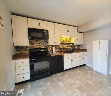 1325 Charlestown Dr, Edgewood, MD 21040 - photo 4