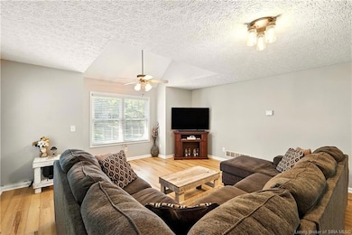 2381 Ridge Crest Dr NE, Lanesville, IN 47136 - photo 4