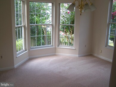 16919 Cass Brook Ln, Woodbridge, VA 22191 - photo 6