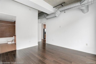 3670 Woodward Avenue #202