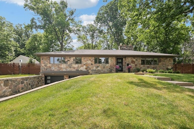 1214 S 7th St, Ann Arbor, MI 48103 - photo 3