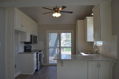 615 Canter St, Raymore, MO 64083 - photo 2