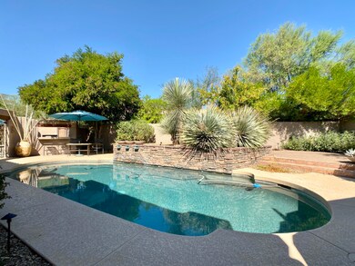 Pebble Sheen pool w/scuppers