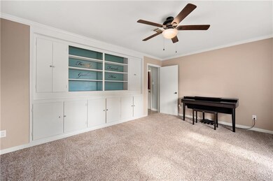 510 Holiday Cir, Pineville, LA 71360 - photo 5