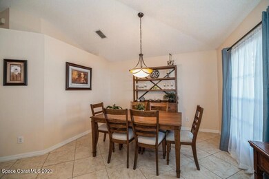 07_1244CypressBendCircle_2_DiningRoom_Sm