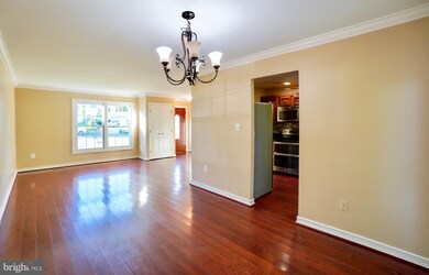 1603 Nathan Ln, Herndon, VA 20170 - photo 5