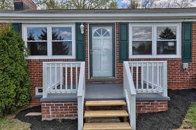 2214 Craley Rd, Red Lion, PA 17356 - photo 2