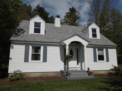 17 Crescent St, Hill, NH 03243 - photo 2