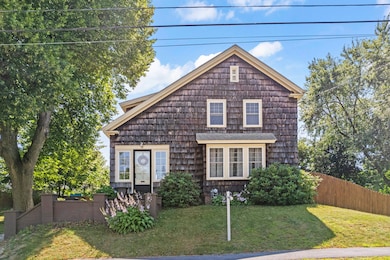 28 Holly St, Auburn, ME 04210 - photo 2