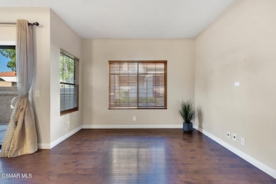 2327 Archwood Ln 234 LIVING (3)