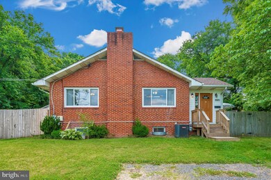 9521 Riggs Rd, Adelphi, MD 20783 - photo 2