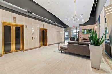 Kirby Lofts on Main unit 603, Houston, TX 77002 - photo 5