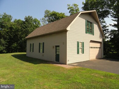 1134 Brinckman Rd, Pennsburg, PA 18073 - photo 3