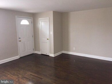 1222 Deanwood Rd, Parkville, MD 21234 - photo 3