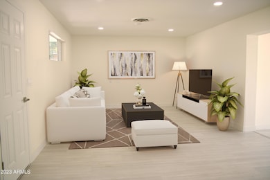 3208 W Bloomfield Rd, Phoenix, AZ 85029 - photo 2