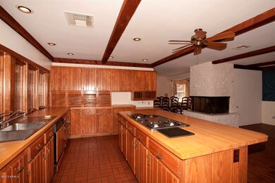 Kitchen2