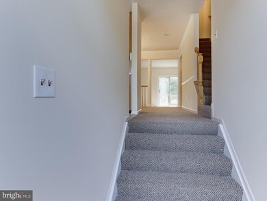 9202 Brewington Ln, Laurel, MD 20723 - photo 5