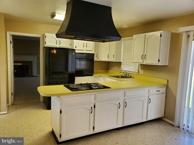 311 Columbia Ln, Stevensville, MD 21666 - photo 2