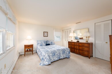 Bedroom 3 of 4