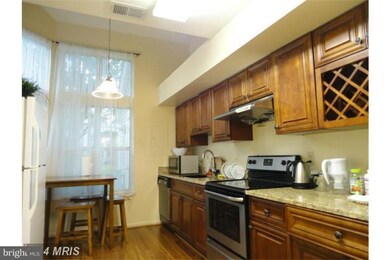 19917 Gateshead Cir, Germantown, MD 20876 - photo 5