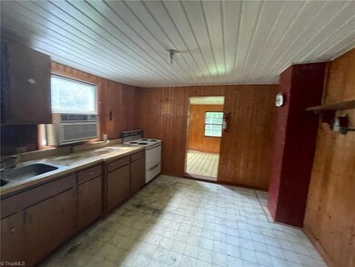 9349 Us Highway 311, High Point, NC 27263 - photo 2