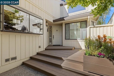 1875 Lamplight Ct, Walnut Creek, CA 94597 - photo 4