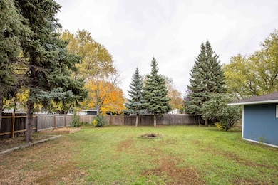 725 31st St N Fargo-9.jpg