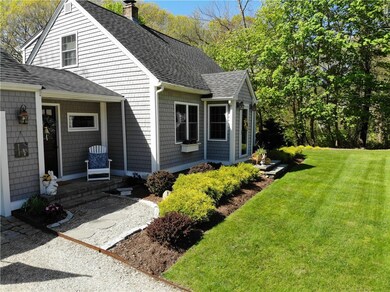 110 Smith Ave, Greenville, RI 02828 - photo 3