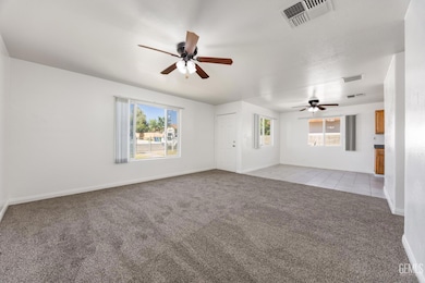 132 E Center St, Taft, CA 93268 - photo 7