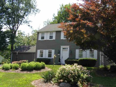 17 W Bayberry Rd, Glenmont, NY 12077 - photo 2