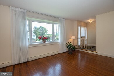700 Falcon Ln, West Chester, PA 19382 - photo 5