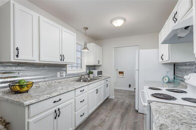 353 S Main St, Randolph, TX 75475 - photo 6