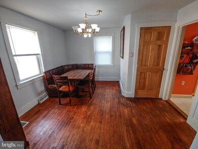 363 Lortz Ave, Chambersburg, PA 17201 - photo 5