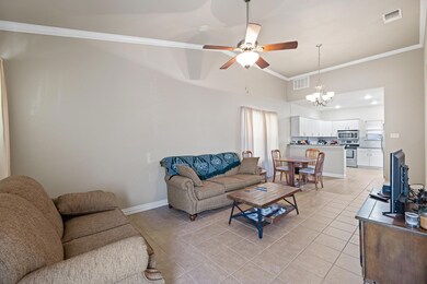 2226 Cobblestone Ct, Granbury, TX 76049 - photo 5