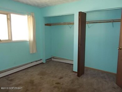 111-076114 Bedroom 1
