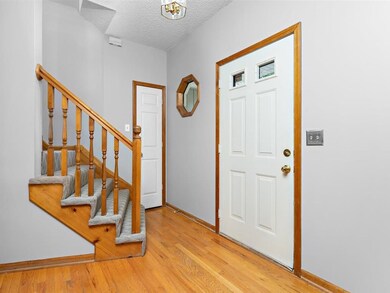 5203 Mccoy St, Shawnee, KS 66226 - photo 4