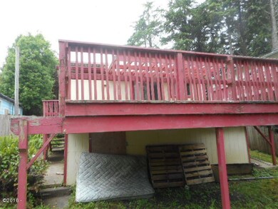 420 SE Port Ave, Lincoln City, OR 97367 - photo 4