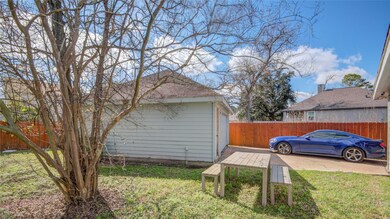 4702 Salina St, Houston, TX 77026 - photo 2