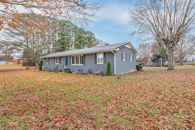 60 Main St, Ethridge, TN 38456 - photo 3