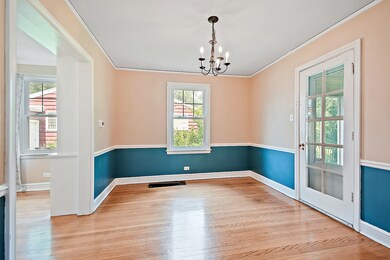 18445 Dundee Ave, Homewood, IL 60430 - photo 4