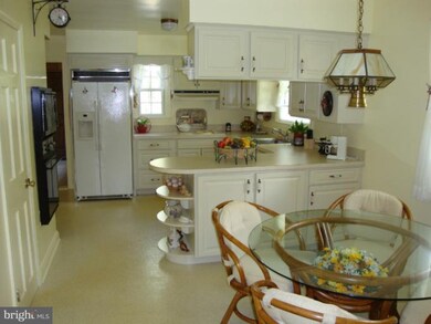 310 Overlook Dr, Lutherville Timonium, MD 21093 - photo 5