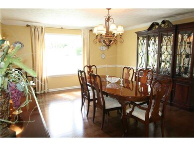 Dining Room. Imagine special occasion dinner parti
