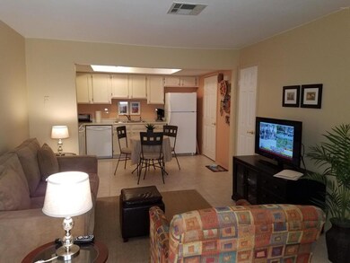 Living Rm, Kitchen, Laundry