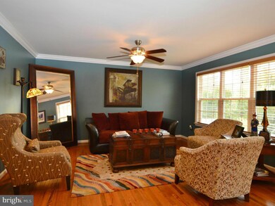 1923 Mountain Ave, Parkville, MD 21234 - photo 5