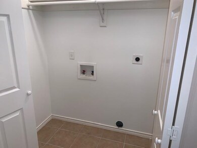 902 Laredo St unit 3, Laredo, TX 78040 - photo 6