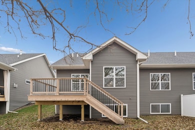 505 Anjali Ct, Sycamore, IL 60178 - photo 5