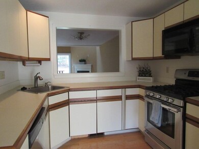 25 Hawthorne Village unit C, Franklin, MA 02038 - photo 3