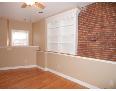 244 North St unit 246, Boston, MA 02113 - photo 4